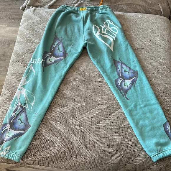 Juliet Johnstone no 149 Sweatpants - Picture 12 of 12